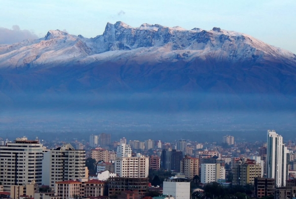 Cochabamba: Gas natural y transporte apuntalan crecimiento económico y social