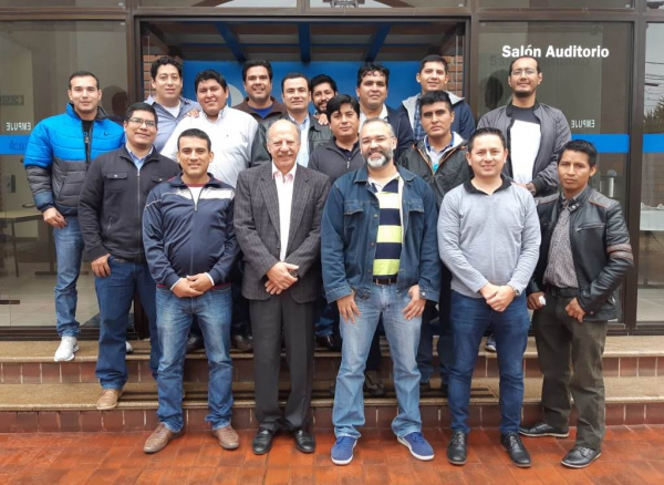 CURSO TÉCNICO EN EL ÁREA ELÉCTRICA
