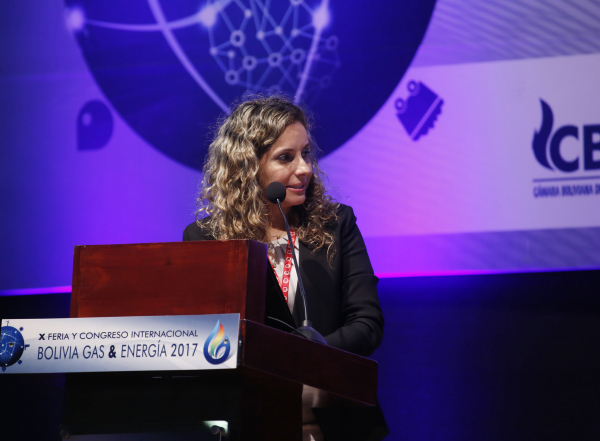 DISCURSO DE LA PRESIDENTE DE LA CBHE, CLAUDIA CRONENBOLD EN LA INAUGURACION DEL X CONGRESO BOLIVIA GAS &amp; ENERGIA