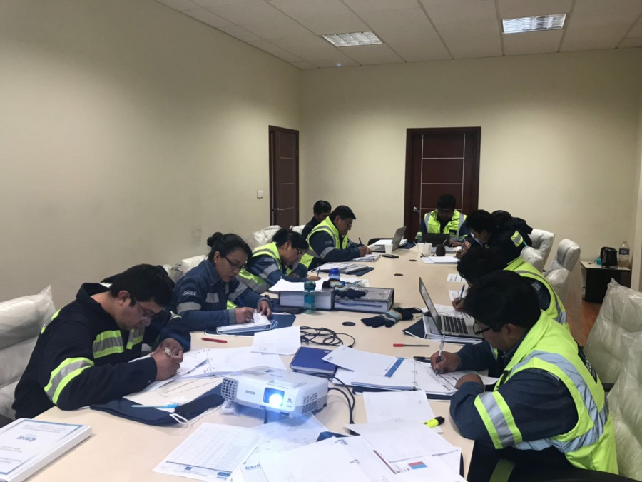 LA CBHE REALIZA CURSO EN ORURO PARA LA EMPRESA ECEBOL