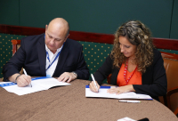 INFOCAL SANTA CRUZ Y LA CBHE FIRMAN CONVENIO PARA POTENCIAR LA CAPACITACI&Oacute;N T&Eacute;CNICA