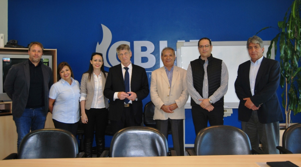 VISITAS Y REUNIONES