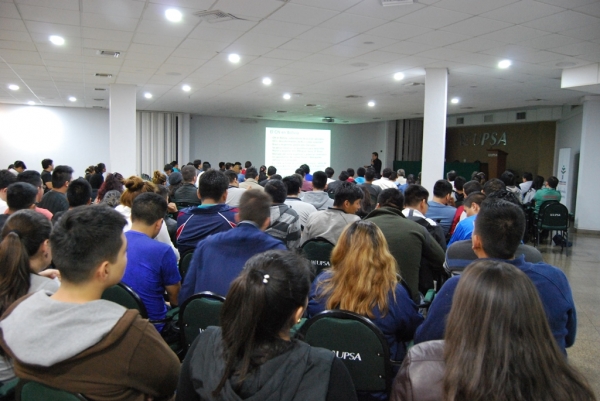 Finaliza con éxito el Segundo Simposio Petrolero-energético para universitarios